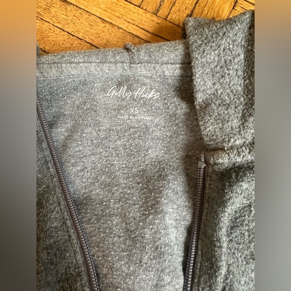 Fleece Gilly Hicks cropped sweater - Picture 2 of 2